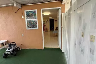 7409 N Tampania Ave, Tampa, FL 33614 - Photo 17