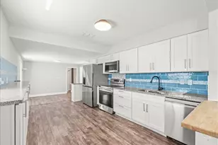 2200 Capri Dr, Clearwater, FL 33763 - Photo 11