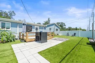 2200 Capri Dr, Clearwater, FL 33763 - Photo 35