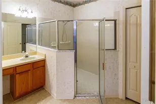 1747 Ravenridge St, Wesley Chapel, FL 33543 - Photo 27