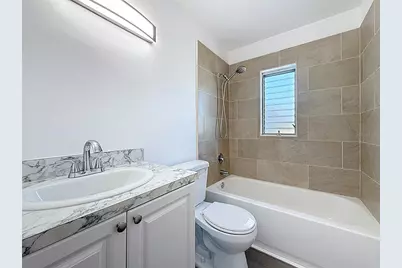 4716 Town N Country Boulevard, Tampa, FL 33615 - Photo 35