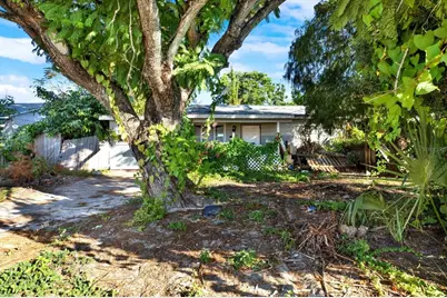 2221 28th Avenue N, Saint Petersburg, FL 33713 - Photo 13