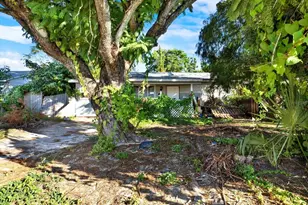 2221 28th Ave N, Saint Petersburg, FL 33713 - Photo 13