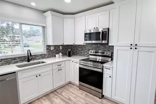 12269 70th St, Largo, FL 33773 - Photo 15