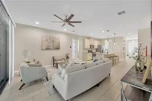 2608 Valley Sunset Ln, Valrico, FL 33594 - Photo 19