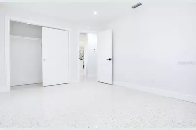 272 79th Avenue NE, Saint Petersburg, FL 33702 - Photo 35