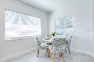 272 79th Ave NE, Saint Petersburg, FL 33702 - Photo 21