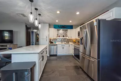 1385 Milton Street, Clearwater, FL 33756 - Photo 9