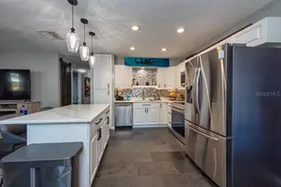 1385 Milton St, Clearwater, FL 33756 - Photo 9