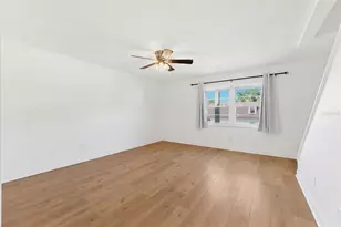 9009 Tudor Dr, Tampa, FL 33615 - Photo 23