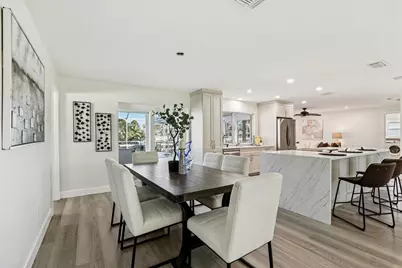 6251 18th Street NE, Saint Petersburg, FL 33702 - Photo 9