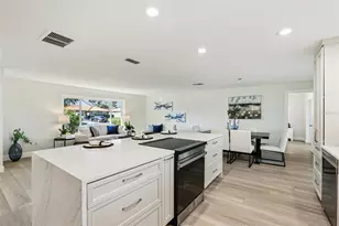 6251 18th St NE, Saint Petersburg, FL 33702 - Photo 13