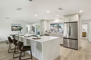 6251 18th St NE, Saint Petersburg, FL 33702 - Photo 15