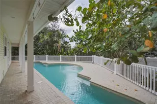 266 Florida Blvd, Crystal Beach, FL 34681 - Photo 49