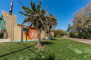 266 Florida Blvd, Crystal Beach, FL 34681 - Photo 63