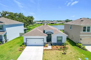 3508 Crescent Peak Wy, Plant City, FL 33565 - Photo 1