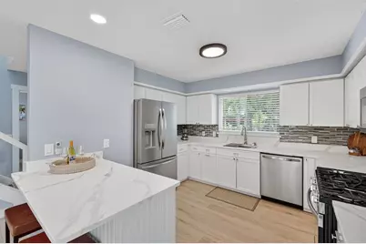 118 27th Street W, Bradenton, FL 34205 - Photo 17