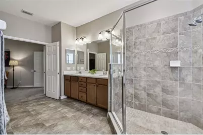 15613 N Himes Avenue, Tampa, FL 33618 - Photo 43
