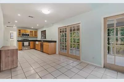 810 Hammockwood Court, Sarasota, FL 34232 - Photo 9