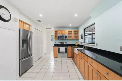 810 Hammockwood Court, Sarasota, FL 34232 - Photo 35