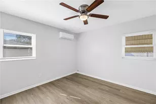 6888 20th St N, Saint Petersburg, FL 33702 - Photo 23