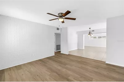 6888 20th Street N, Saint Petersburg, FL 33702 - Photo 5