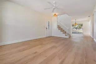 11017 Springridge Dr, Tampa, FL 33624 - Photo 7