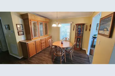 36330 Le Sabre Way, Zephyrhills, FL 33541 - Photo 9