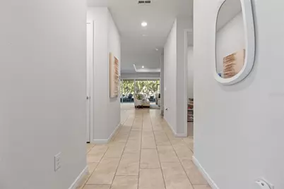 6248 Bradford Woods Dr, Zephyrhills, FL 33542 - Photo 9