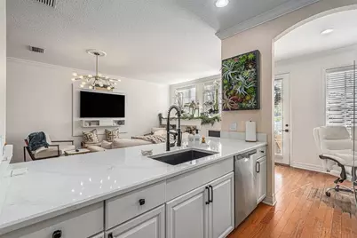 2904 Hansen Manor Lane, Tampa, FL 33611 - Photo 13