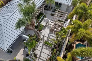 2807 Sunset Way, Saint Pete Beach, FL 33706 - Photo 3