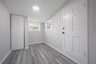 38352 Corey St, Zephyrhills, FL 33542 - Photo 11