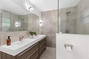 6700 23rd St S, Saint Petersburg, FL 33712 - Photo 25