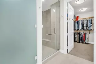 301 1st St S, Saint Petersburg, FL 33701 - Photo 23