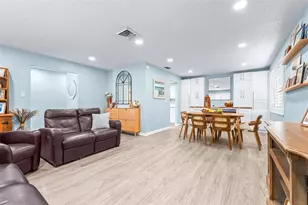 8687 Matthew St, Seminole, FL 33772 - Photo 17