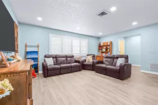 8687 Matthew St, Seminole, FL 33772 - Photo 19