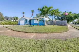 8687 Matthew St, Seminole, FL 33772 - Photo 11