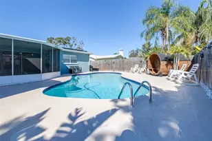 8687 Matthew St, Seminole, FL 33772 - Photo 57