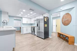 8687 Matthew St, Seminole, FL 33772 - Photo 23