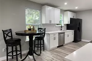 37515 Beauchamp Ave, Dade City, FL 33523 - Photo 7