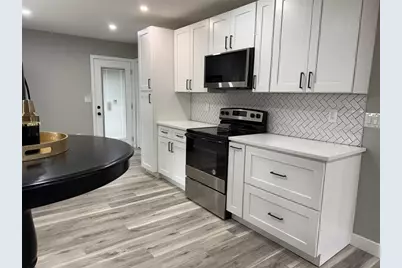 37515 Beauchamp Avenue, Dade City, FL 33523 - Photo 9