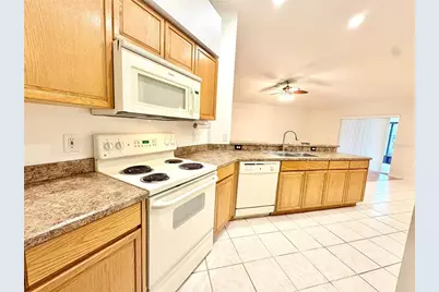 4722 Roundview Court, Land O Lakes, FL 34639 - Photo 5