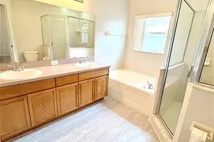 4722 Roundview Ct, Land O Lakes, FL 34639 - Photo 19