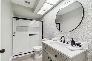 3116 Brunswick Cir, Palm Harbor, FL 34684 - Photo 29