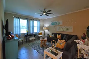 9933 Saunton Drive, San Antonio, FL 33576 - Photo 11