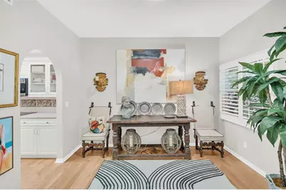 306 Fan Palm Court NE, Saint Petersburg, FL 33703 - Photo 13