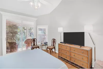 306 Fan Palm Court NE, Saint Petersburg, FL 33703 - Photo 21