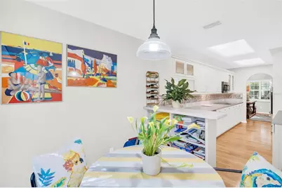 306 Fan Palm Court NE, Saint Petersburg, FL 33703 - Photo 19