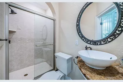 7942 3rd Avenue S, Saint Petersburg, FL 33707 - Photo 55