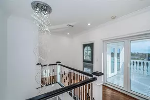 7942 3rd Ave S, Saint Petersburg, FL 33707 - Photo 35